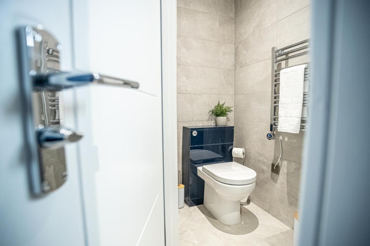Rose Hill Boutique Apartments Near Brighton Beach Экстерьер фото